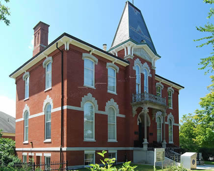 Exterior Photo of the Hubbardston Public Library - Hubbardston, Massachusetts